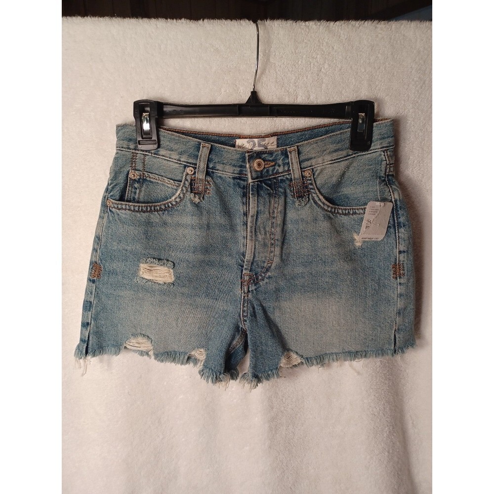 FREE PEOPLE Jean destroyed shorts‎ SIZE 25
